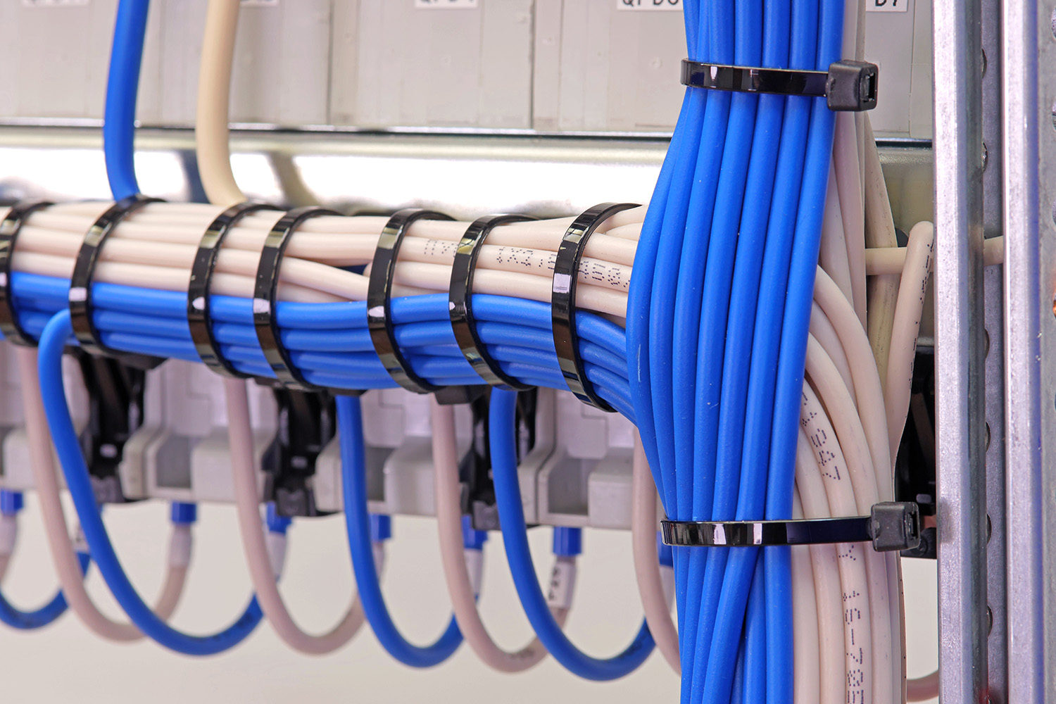 Hang Router Using Zip Tie 10 Industrial Uses for Heavy-Duty Zip Ties | Cable Ties Plus